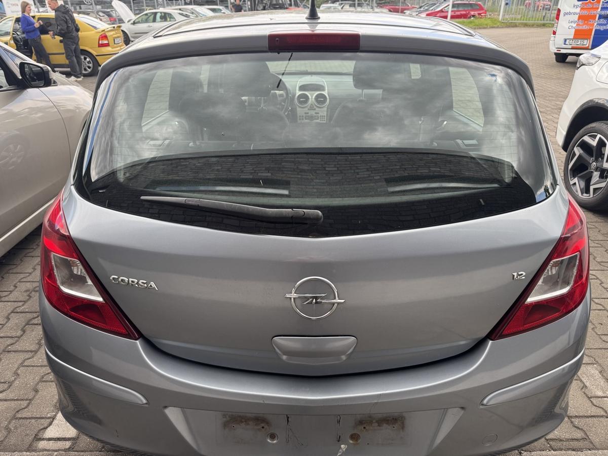 Opel Corsa D original Heckklappe mit Heckscheibe Z163 Lichtsilber 5-T&uuml;rer Bj.2007